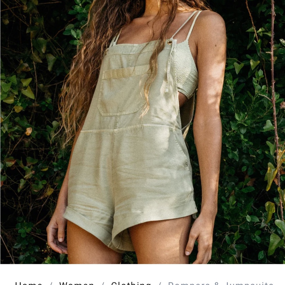 Billabong romper